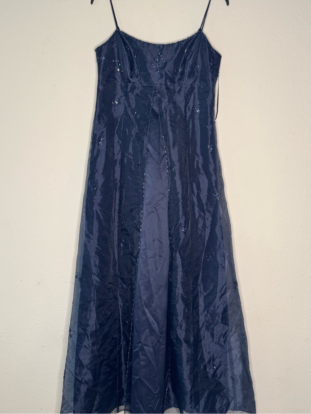 J. R. Nites gown navy blue formal occasion prom size 8 in like new condition